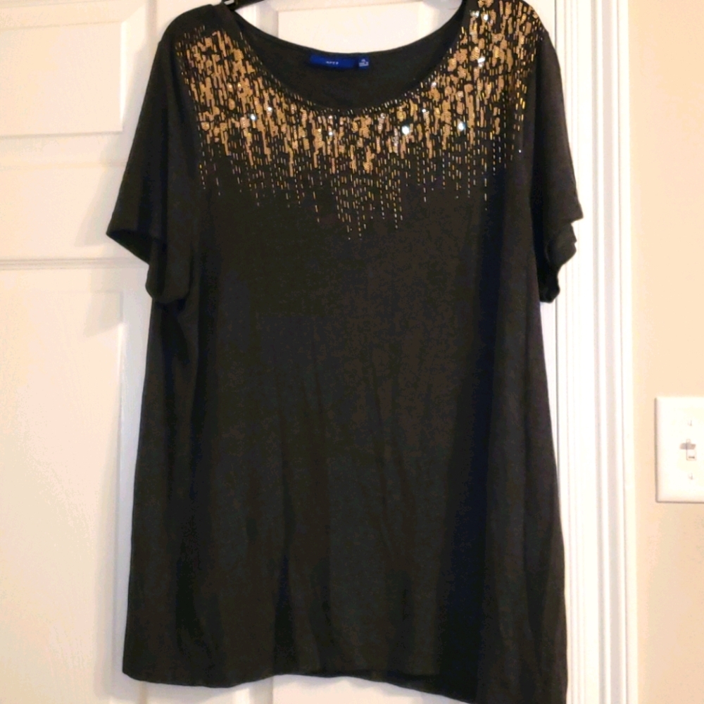 Apt 9 XL top